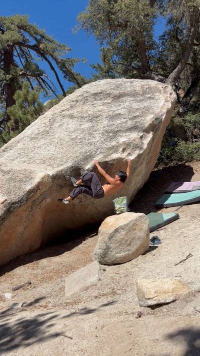 Saddle Traverse v4, Black Mountain - Beta Video from DanielJernberg