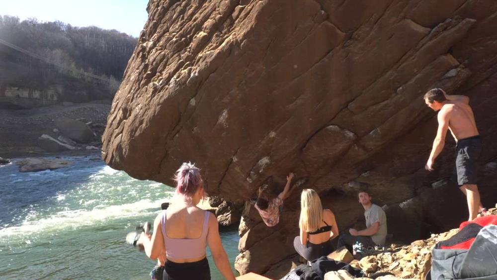 Roller Chain v10, New River Gorge - Beta Video from Eric.jerome