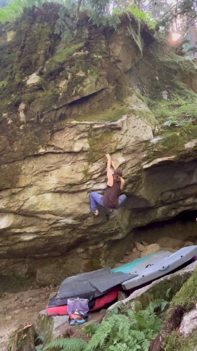 X v9, Squamish - Beta Video from Yalowega