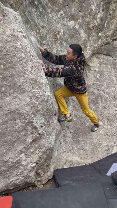 Serpentine Traverse v3, Rogers Park - Beta Video from yahtzii