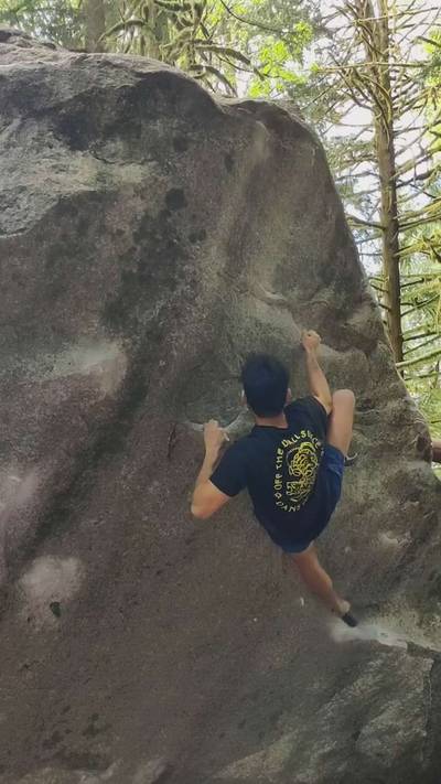 Big Chicken v9, Squamish - Beta Video from RobertoD