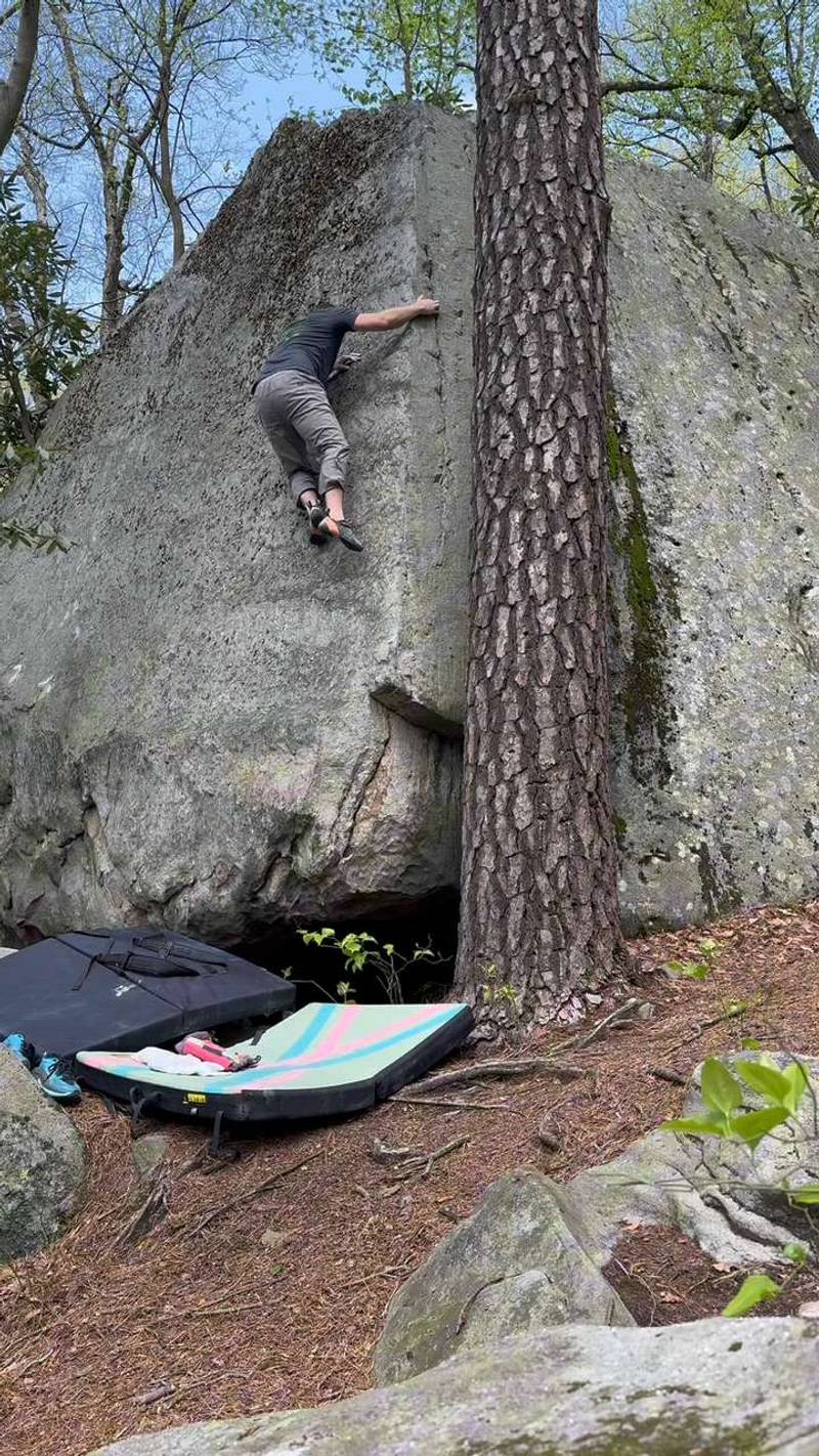 Bump Arete v1, Coopers Rock - Beta Video from Isaac
