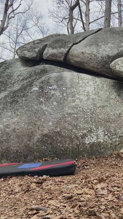 Black Snake Crack Right v0, Boat Rock - Beta Video from btheclimber