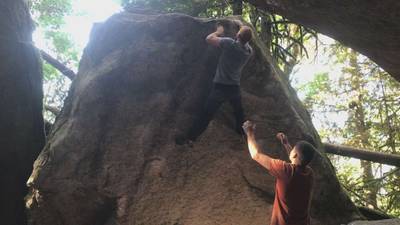 Big Chicken v9, Squamish - Beta Video from awclimbe86