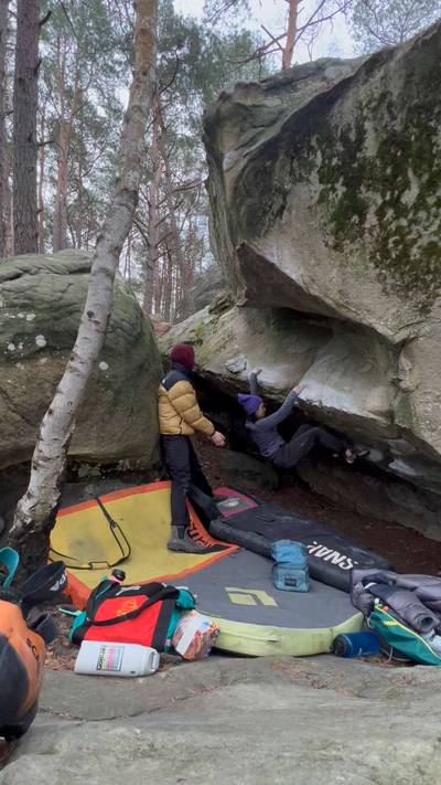 L’entre toit v5, Fontainebleau - Beta Video from satellite