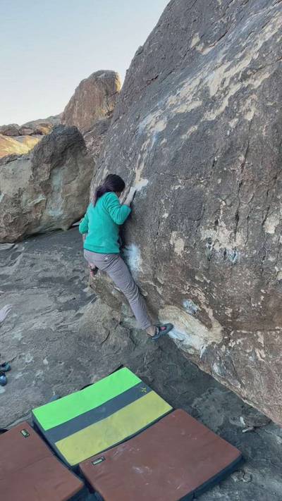 Girls of Texas v5, Hueco Tanks - Beta Video from LittleBetaBird
