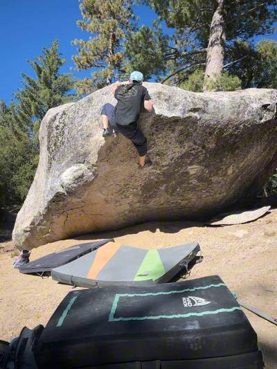 Consumption Junction v6, Black Mountain - Beta Video from peterclimbs