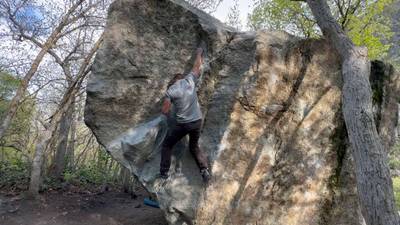 Twisted Sit v6, Little Cottonwood Canyon - Beta Video from Ro_