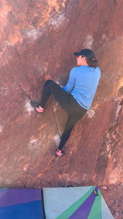 Pearl - Northeast Face Center v2, Red Rock - Beta Video from nonsterclimbs