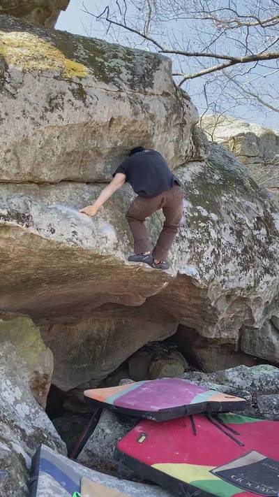 Continental Divide v5, Hospital Boulders - Beta Video from MattNunes