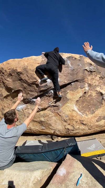Chorizo Stand v2, Joshua Tree - Beta Video from Willer