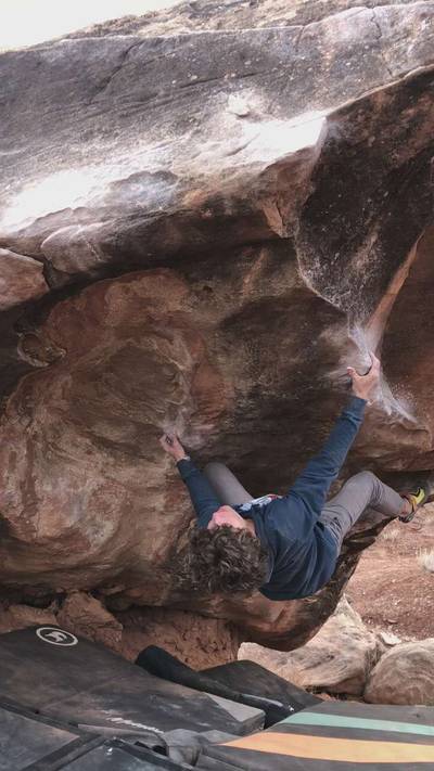 The Swan v7, Moe's Valley - Beta Video from chazzyboi