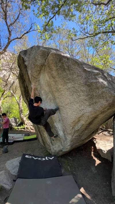 Lance's Dihedral Sit v7, Little Cottonwood Canyon - Beta Video from Yusuke