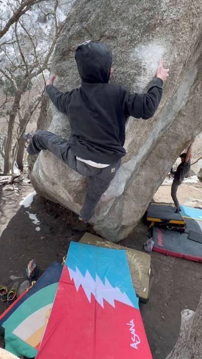 Bear Hug v4, Little Cottonwood Canyon - Beta Video from Slovak09LG