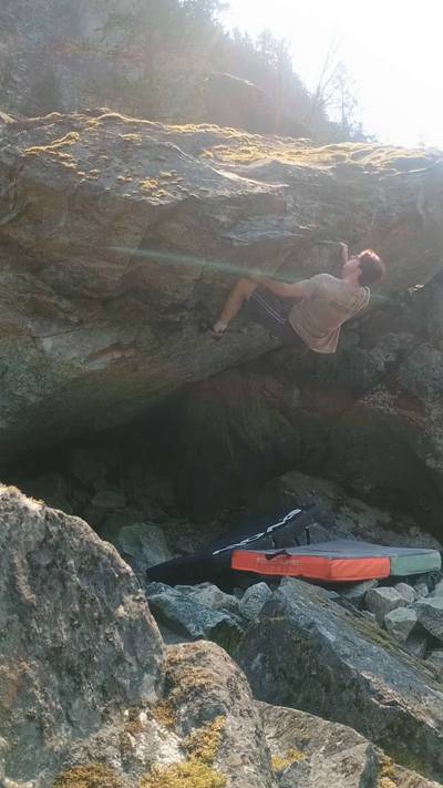 Flying Whore Monkey v5, Squamish - Beta Video from Karl_D