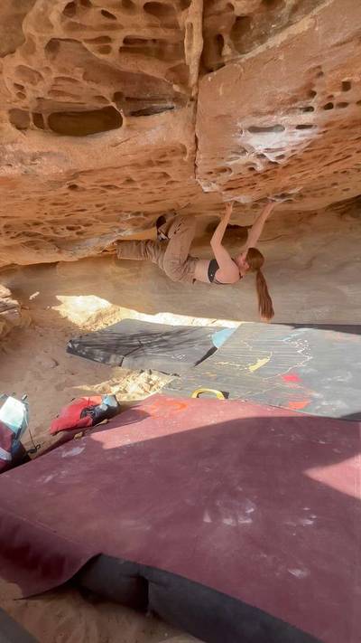 Hobo Habitat v6, Moe's Valley - Beta Video from Biscuitleblanc