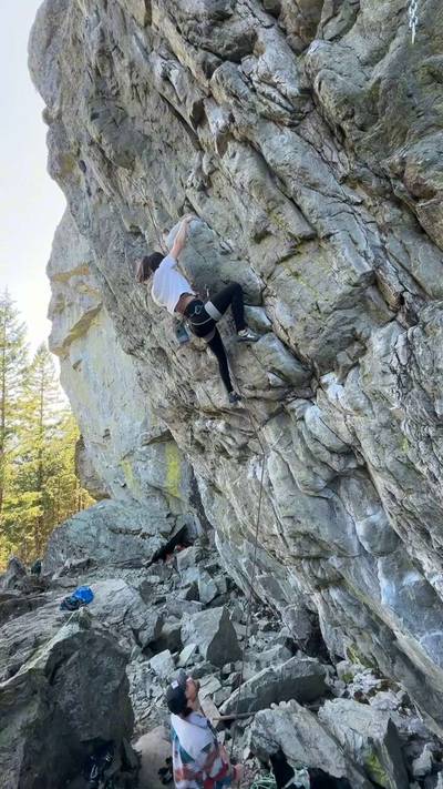 Prancercise 5.12c, Squamish - Beta Video from kaitclimbss