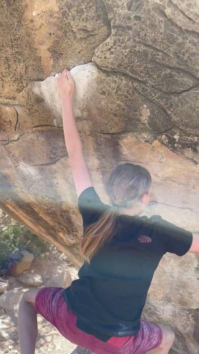 Finger Hut v10, Joe's Valley - Beta Video from TheWildAdalayde