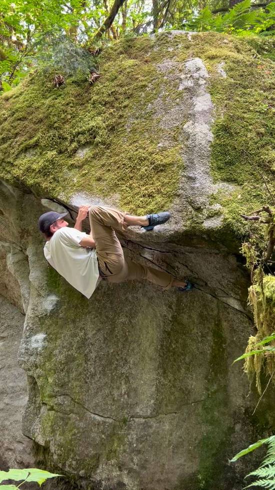 Lost World Mantel v7, Squamish - Beta Video from Clouts