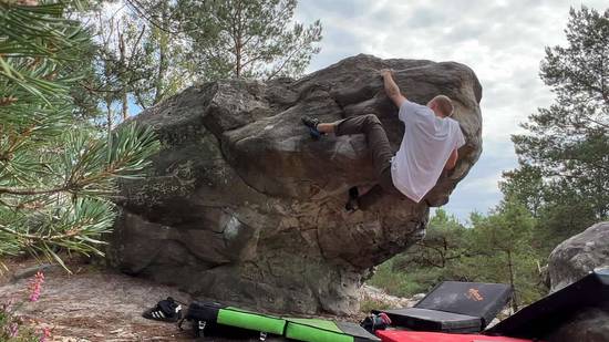 Néron v3, Fontainebleau - Beta Video from nutelluca