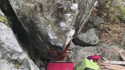 White Lion Low v10, Squamish - Beta Video from VikkiW