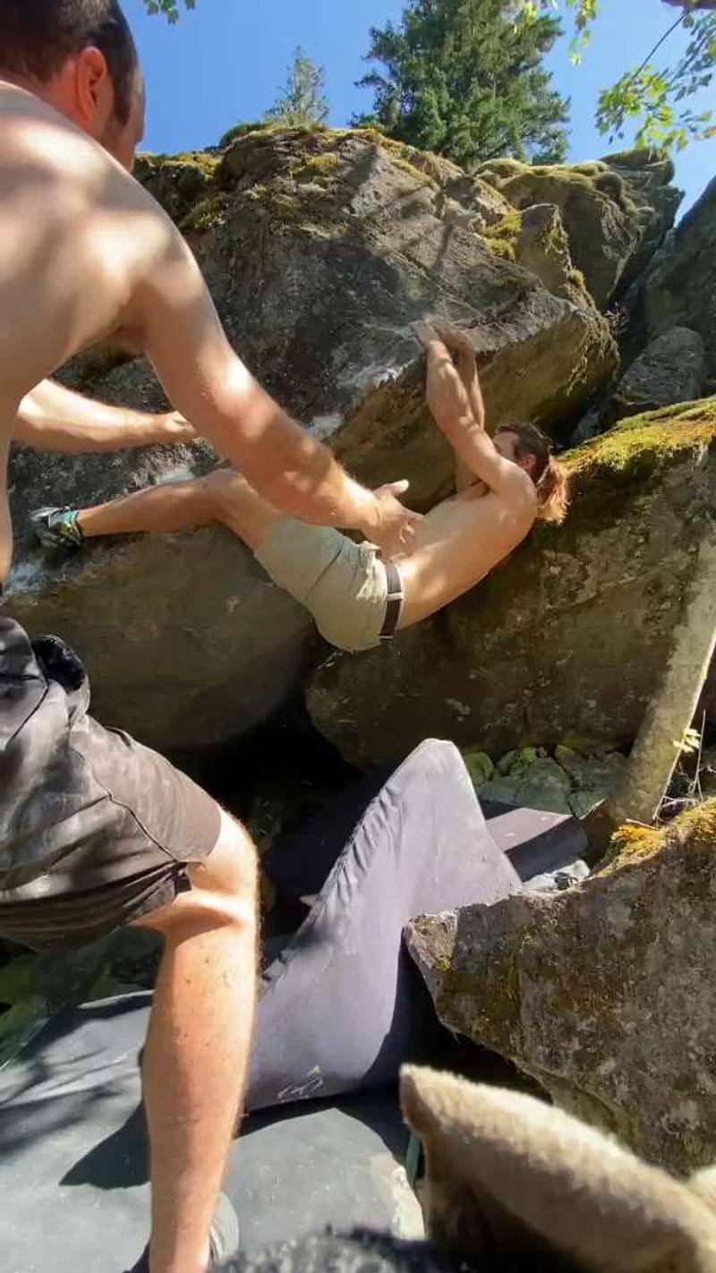 Smacked By A Double Wide v6, Squamish - Beta Video from MossySendTrain