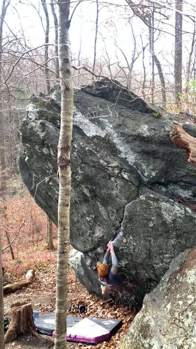Goodnight Moon v5, Gunpowder Falls - Beta Video from bouldering_baboon