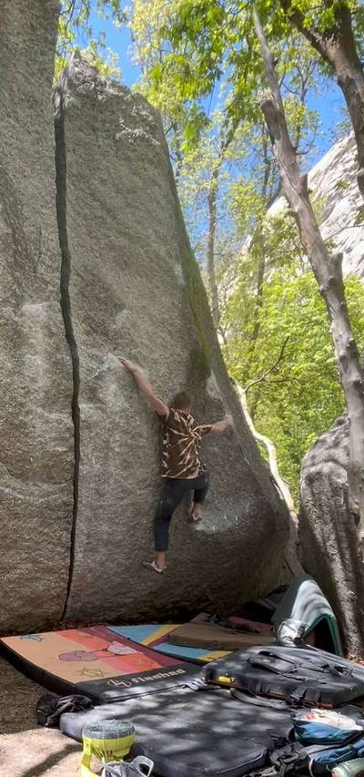 American Dream (AKA Steven's Arete) v8, Little Cottonwood Canyon - Beta Video from travieggg