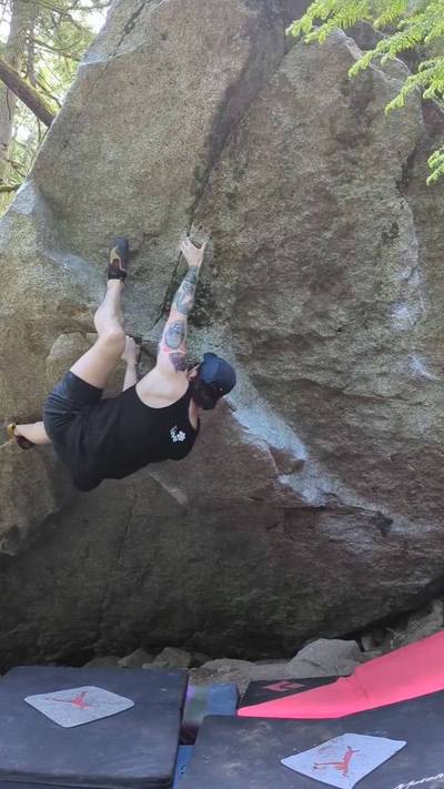 Cradle Robber Light v6, Squamish - Beta Video from jordanbroadhead