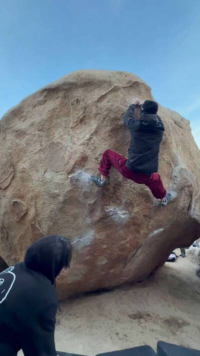 False Blockhead Sit v5, Joshua Tree - Beta Video from cupnoods