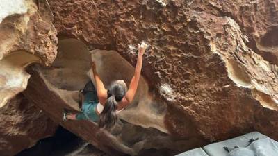 Lobster Claw v5, Hueco Tanks - Beta Video from ahleeneh