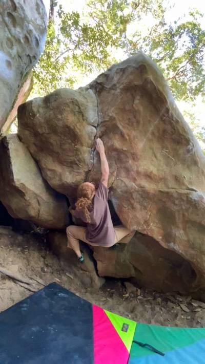 Left Hand Indian Man v4, Indian Rock - Beta Video from BoulderinBella
