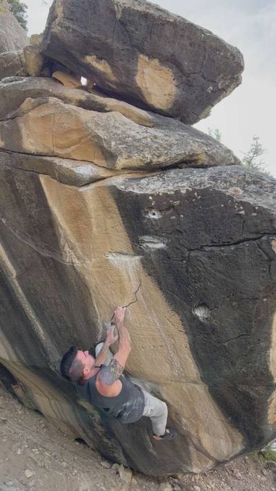 White Buffalo v8, Joe's Valley - Beta Video from routesetter