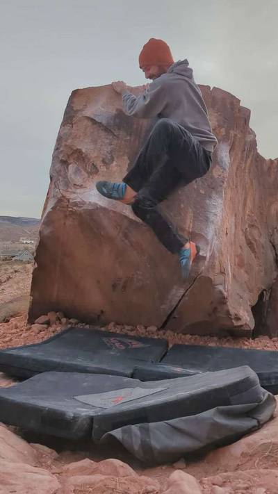 Square Arete v6, Red Rock - Beta Video from Mprusak