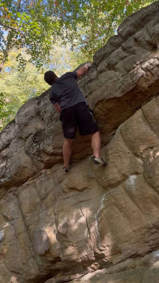 Monkey Knuckle v3, New River Gorge - Beta Video from Dr.PebbleWesslin
