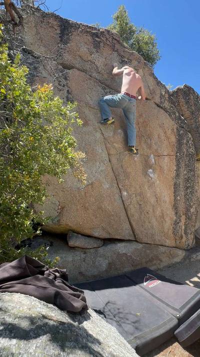 Meat Face v4, Black Mountain - Beta Video from spudsrocks