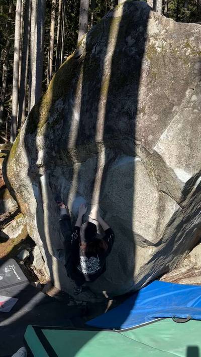 Stinkin' Slopers v5, Gold Bar - Beta Video from mo.sending