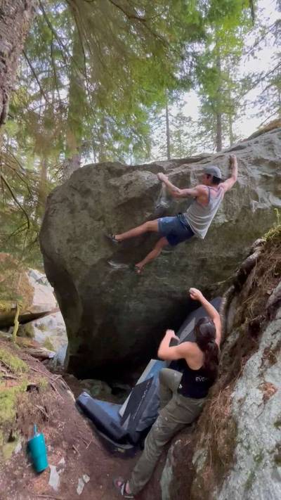 Razzamatazz v8, Squamish - Beta Video from lliammcbean