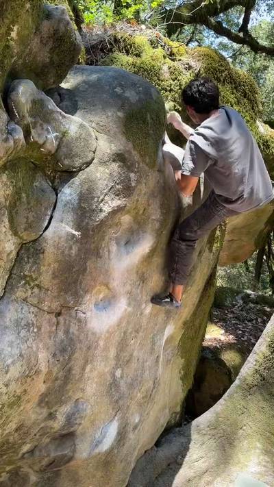 Hueco Wall v5, Castle Rock State Park - Beta Video from yupkash