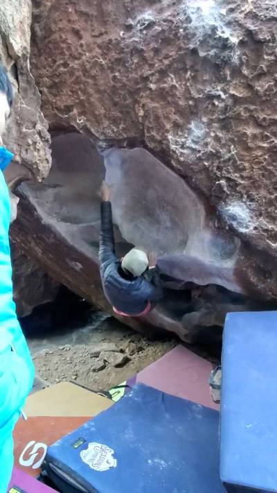 Lobster Claw v5, Hueco Tanks - Beta Video from fatboibob