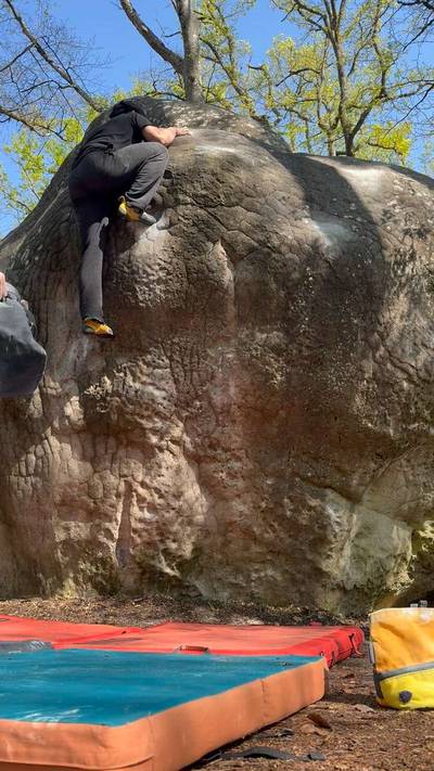 Le Trou Du Simon v3, Fontainebleau - Beta Video from JeremyK