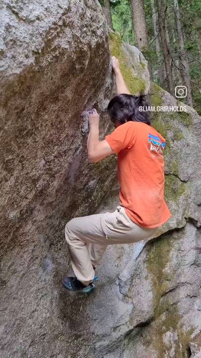 Hulkster's Humpfest Low v4, Squamish - Beta Video from Liam.grip.holds