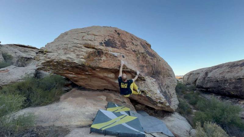 Badnana v6, Moe's Valley - Beta Video from c_healy