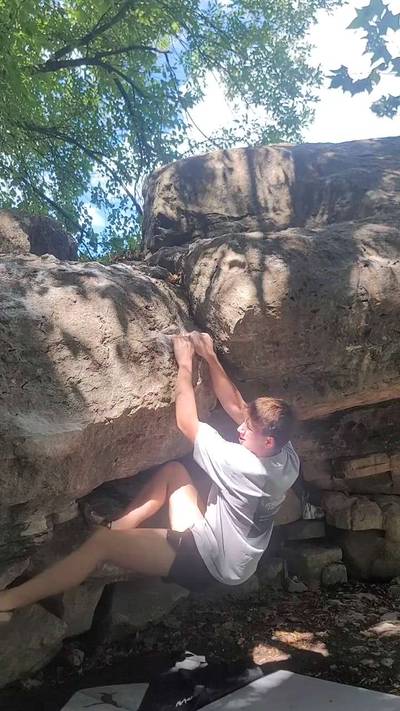 Left of Crack v1, Barton Creek Greenbelt - Beta Video from dynodawson