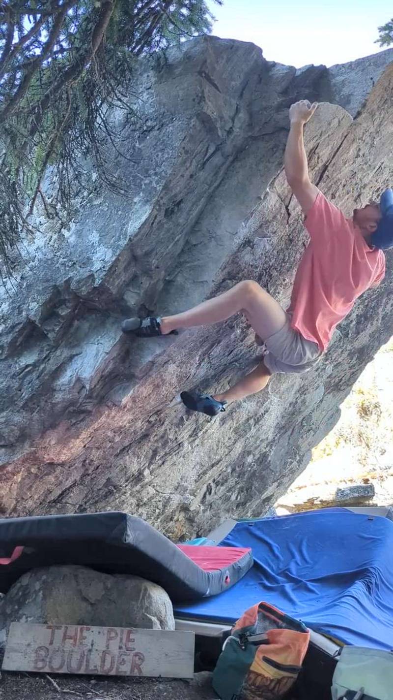 Apple Pie v4, Kelowna - Beta Video from BertMacklin_FBI