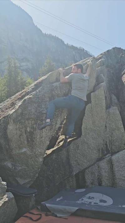 The Sickle v3, Squamish - Beta Video from josh_climbs_stuff