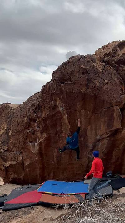 Shroom v9, Hueco Tanks - Beta Video from SteveRader