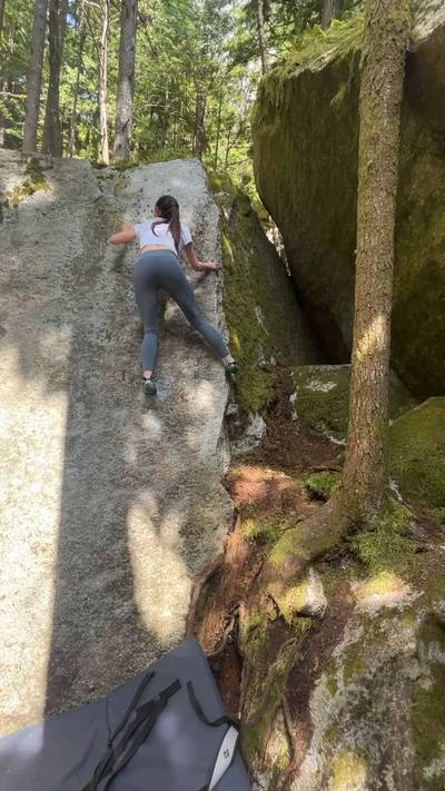 Crack Slabbath v2, Squamish - Beta Video from Esther.nature