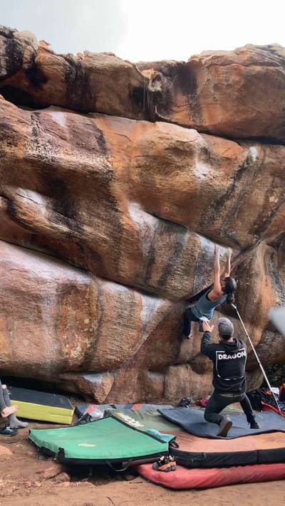 Maniac v8, Rocklands - Beta Video from clarky