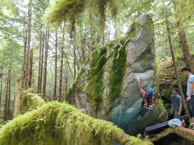 Peter and the Wolf v9, Squamish - Beta Video from dankyclimbs